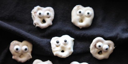 Ghost pretzels