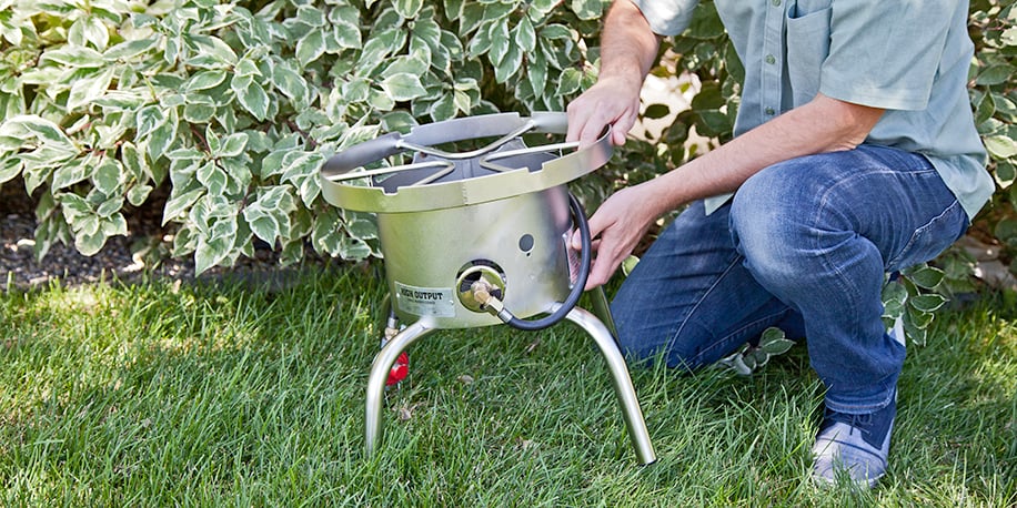 Camp Chef Ranger II 2-Burners Propane Push and Turn Steel Outdoor Burner in  the Outdoor Burners & Stoves department at