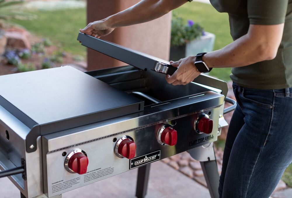 Camp Chef Flat Top 600 Grill