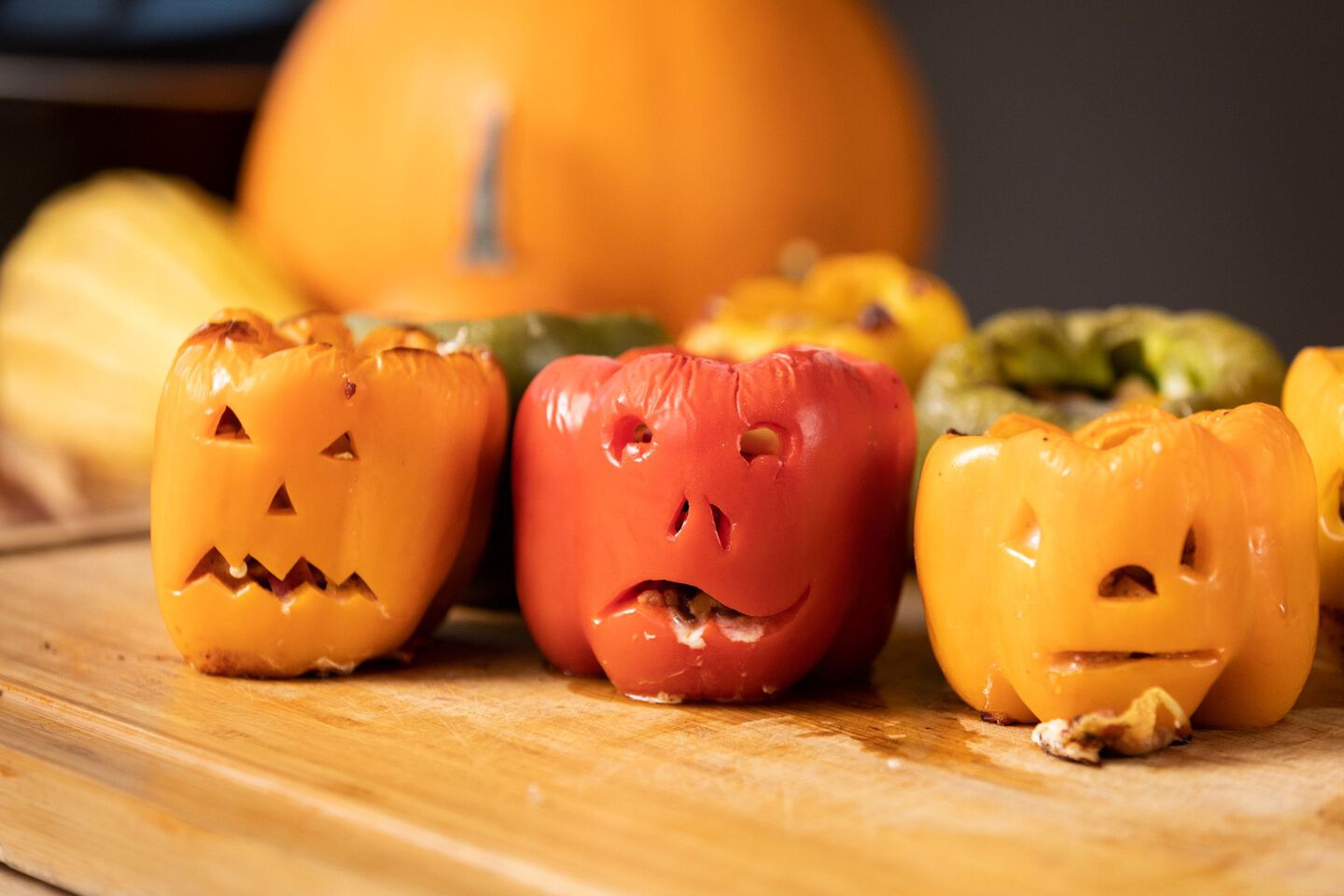 Jack-O-Lantern Breakfast Stuffed Peppers