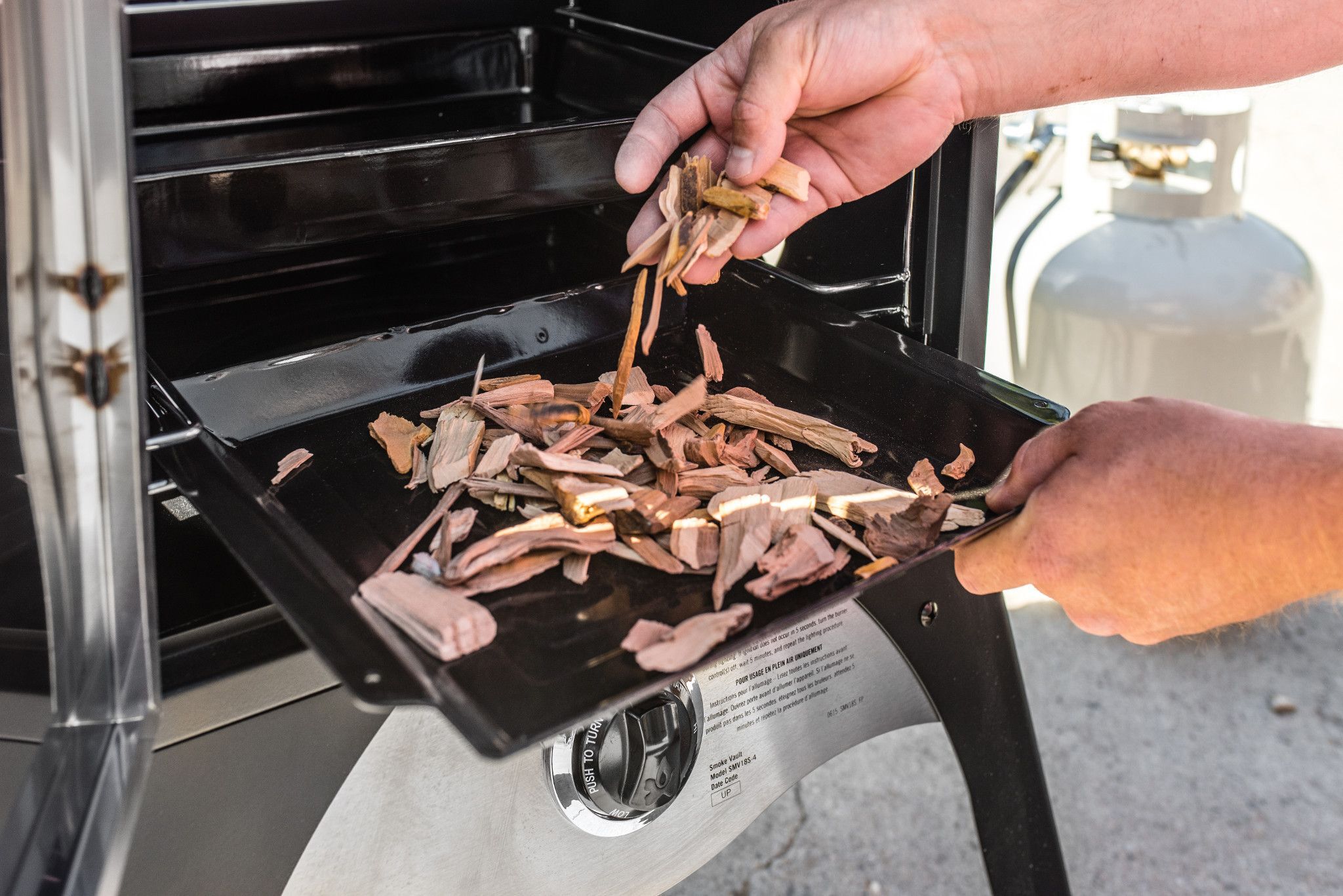 Wood chips propane grill on sale