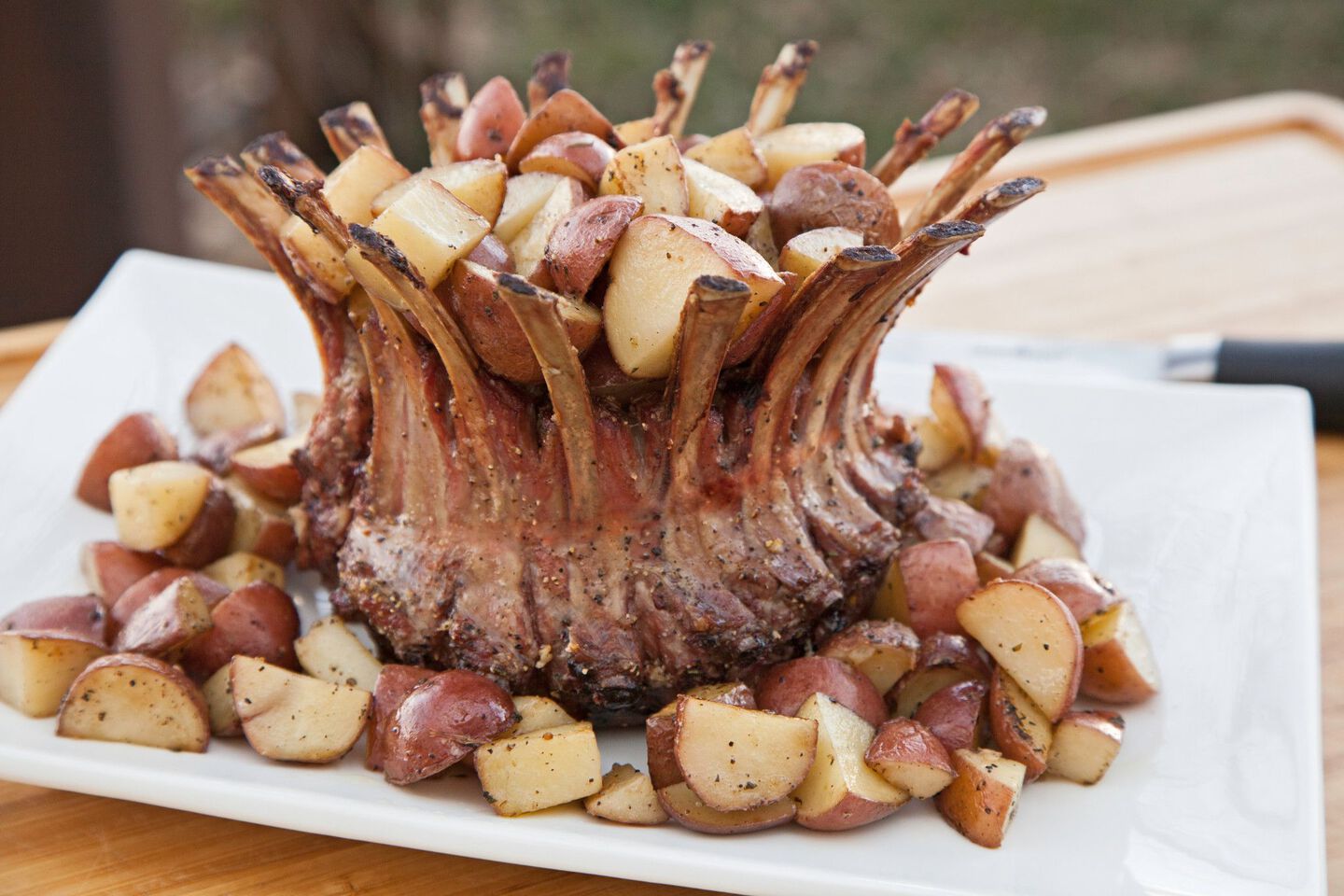 Leg of Lamb on the Camp Chef Woodwind 24 with the Meatermade wireless  thermometer. : r/BBQ