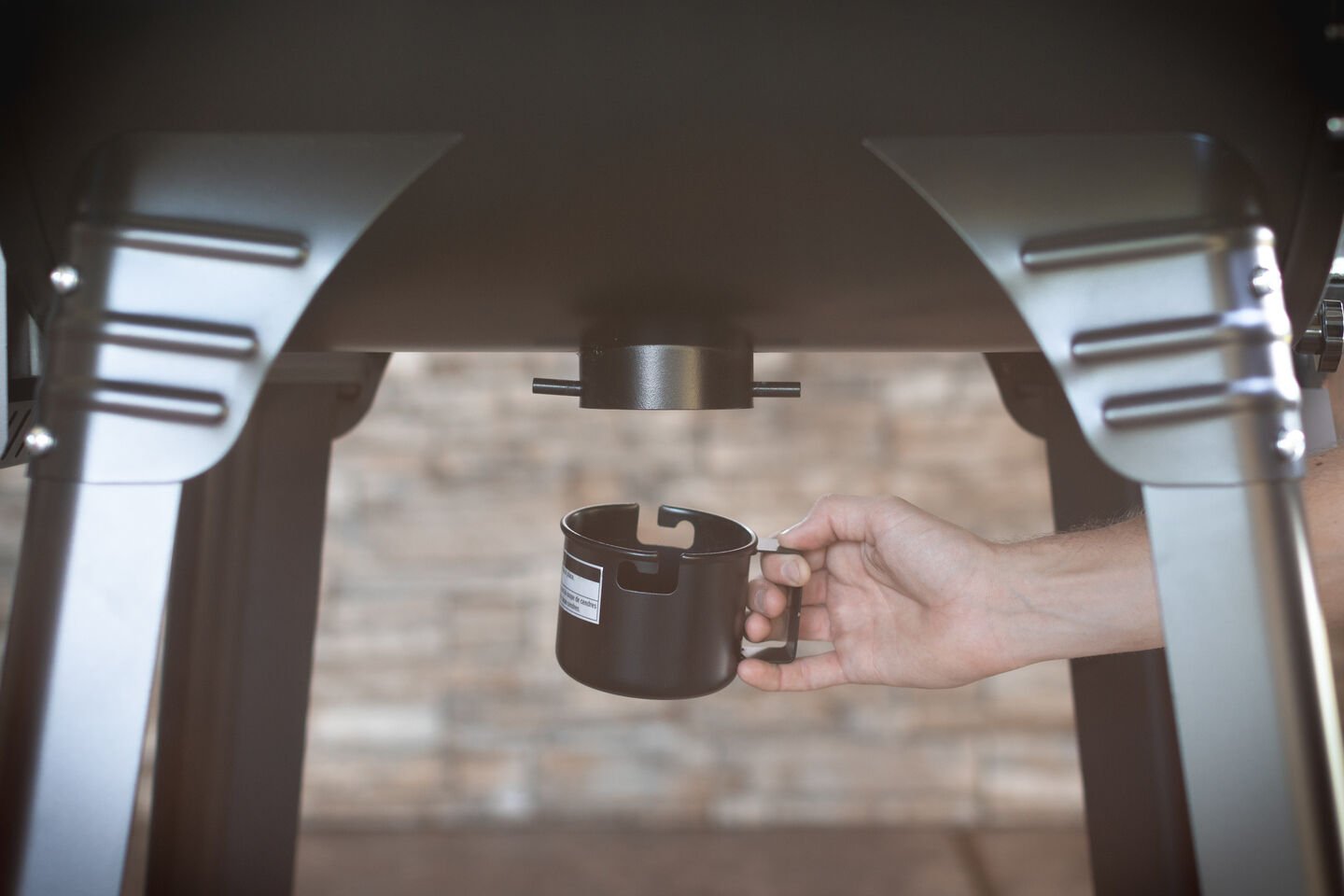 twist to remove cup twist to remove cup