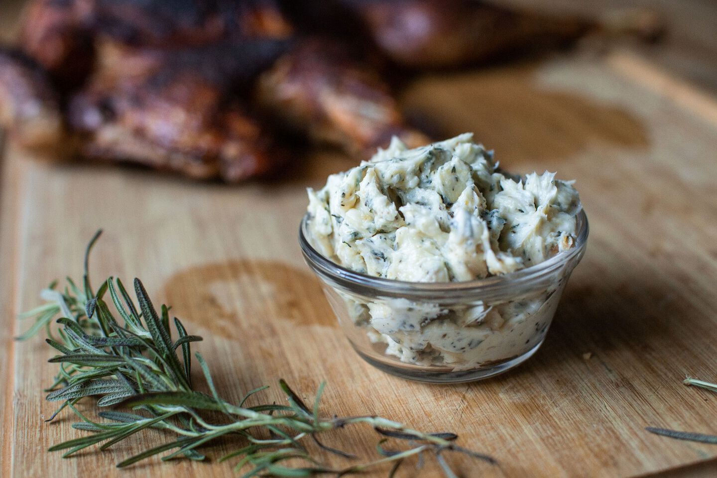 garlic herb compound butter