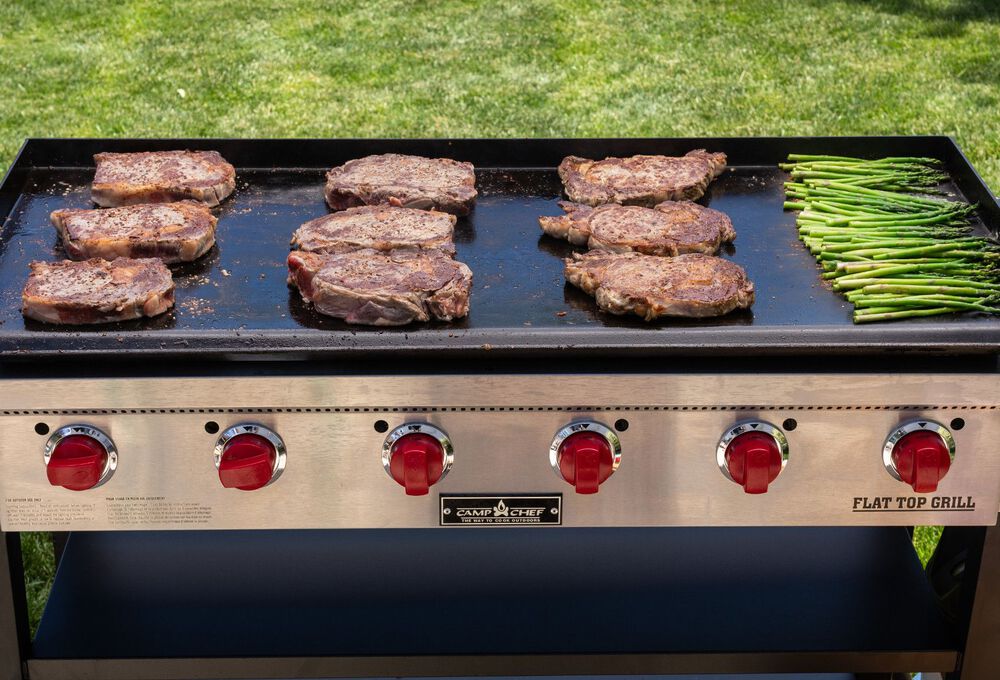 Camp Chef FTG900 6-Burner Liquid Propane Flat Top Grill in the Flat Top  Grills department at