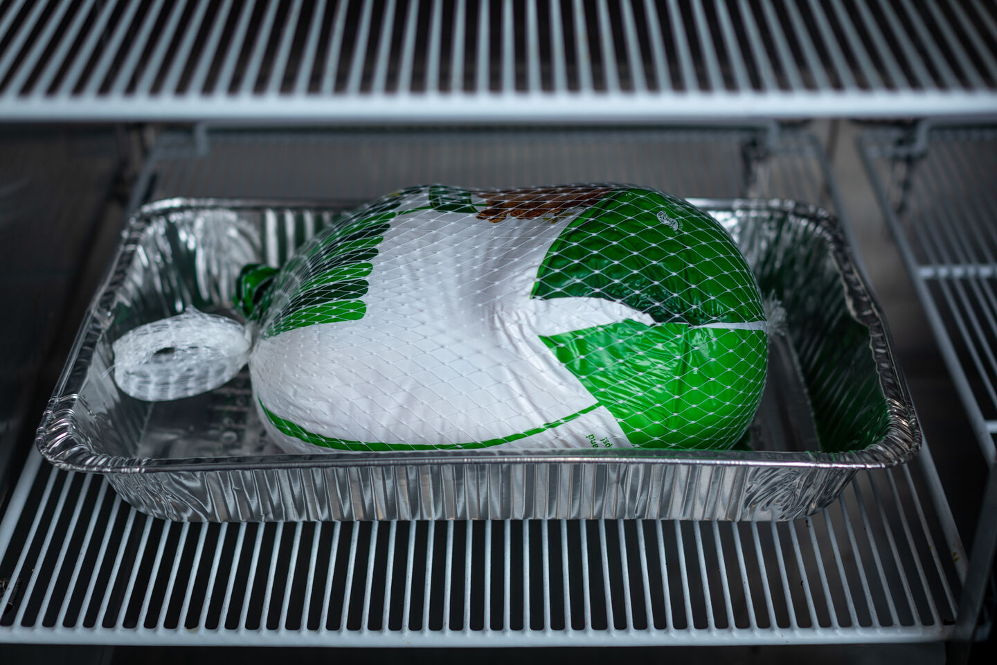 refrigerator thawing a turkey