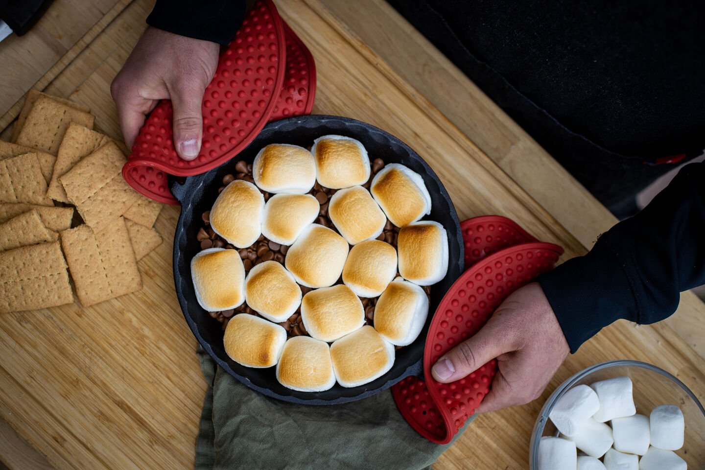 Baked S'mores in a Skillet