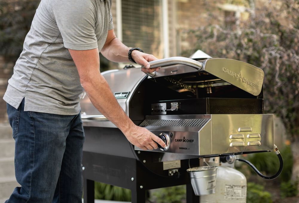 Mounts for Full-Sized Pellet Grills