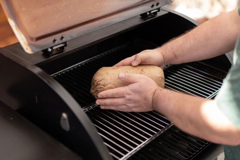 cooking meatloaf