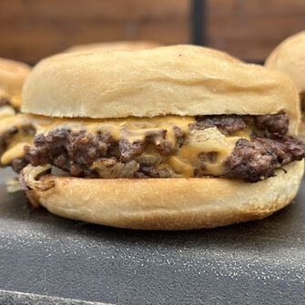 George Motz Fried Onion Burger George Motz Fried Onion Burger