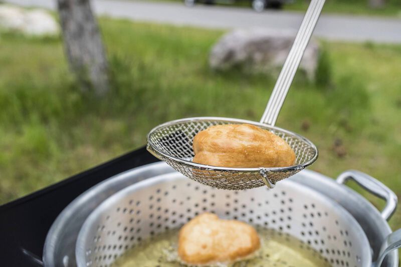 Long Handled Skimmer