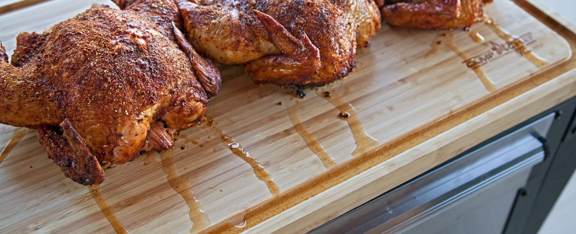 This Quick Trick Will Tell You If Your Cutting Board Is Too Small (It's a  Big Problem)